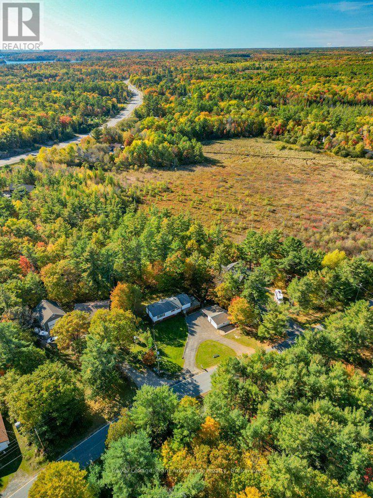 48 HAMMEL AVENUE - 44