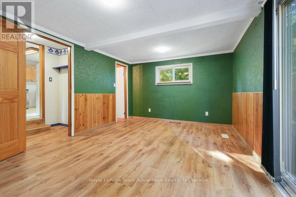 48 HAMMEL AVENUE - 9