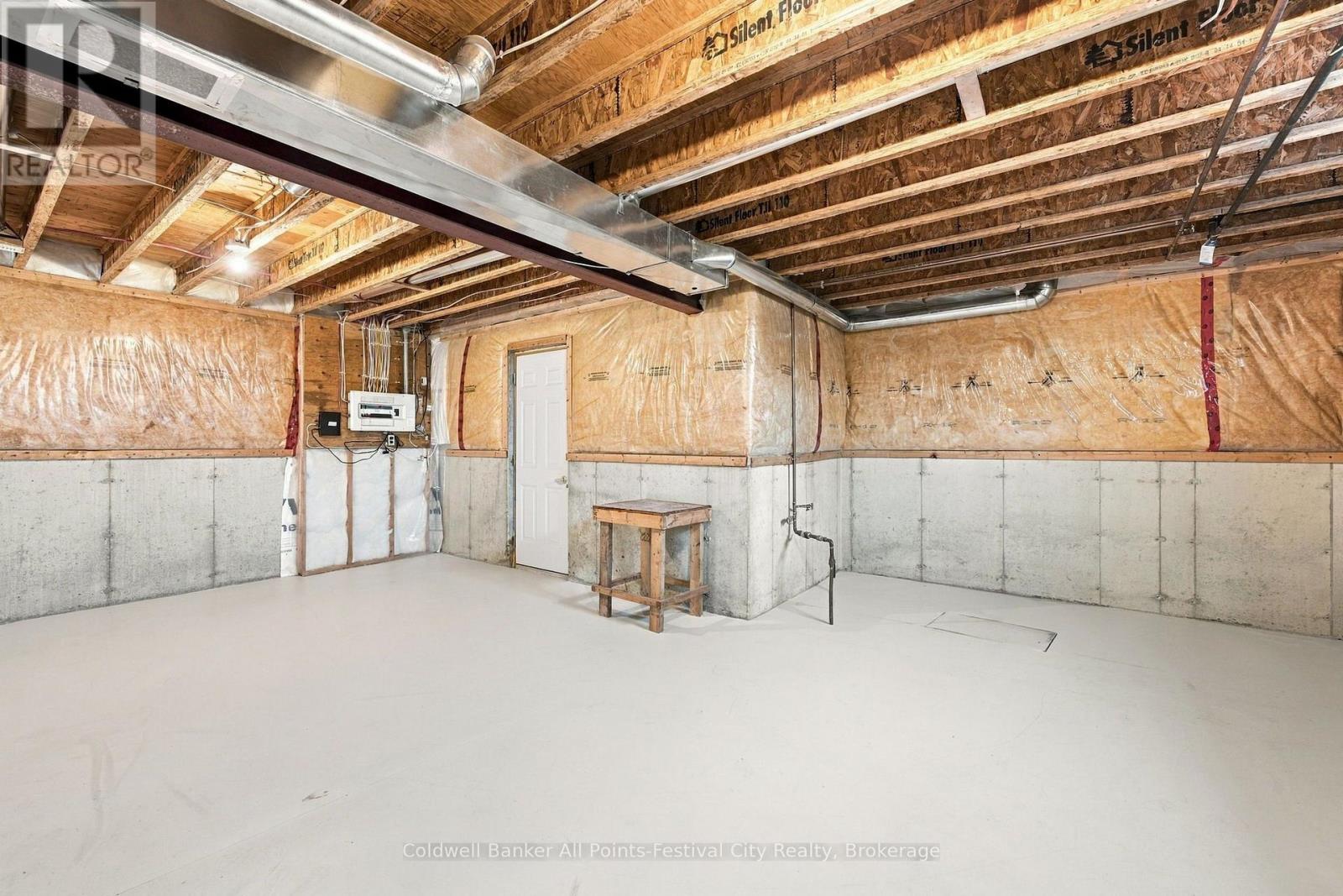 407 WARREN STREET - 29