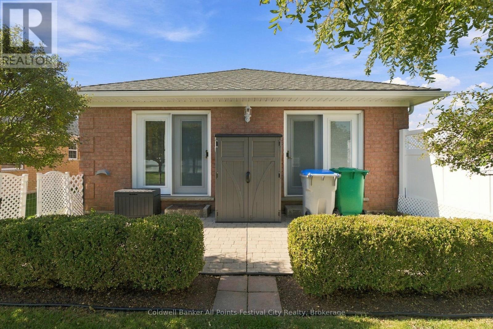 407 WARREN STREET - 33