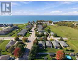 407 Warren Street, Goderich), ON N7A4M5 Photo 40
