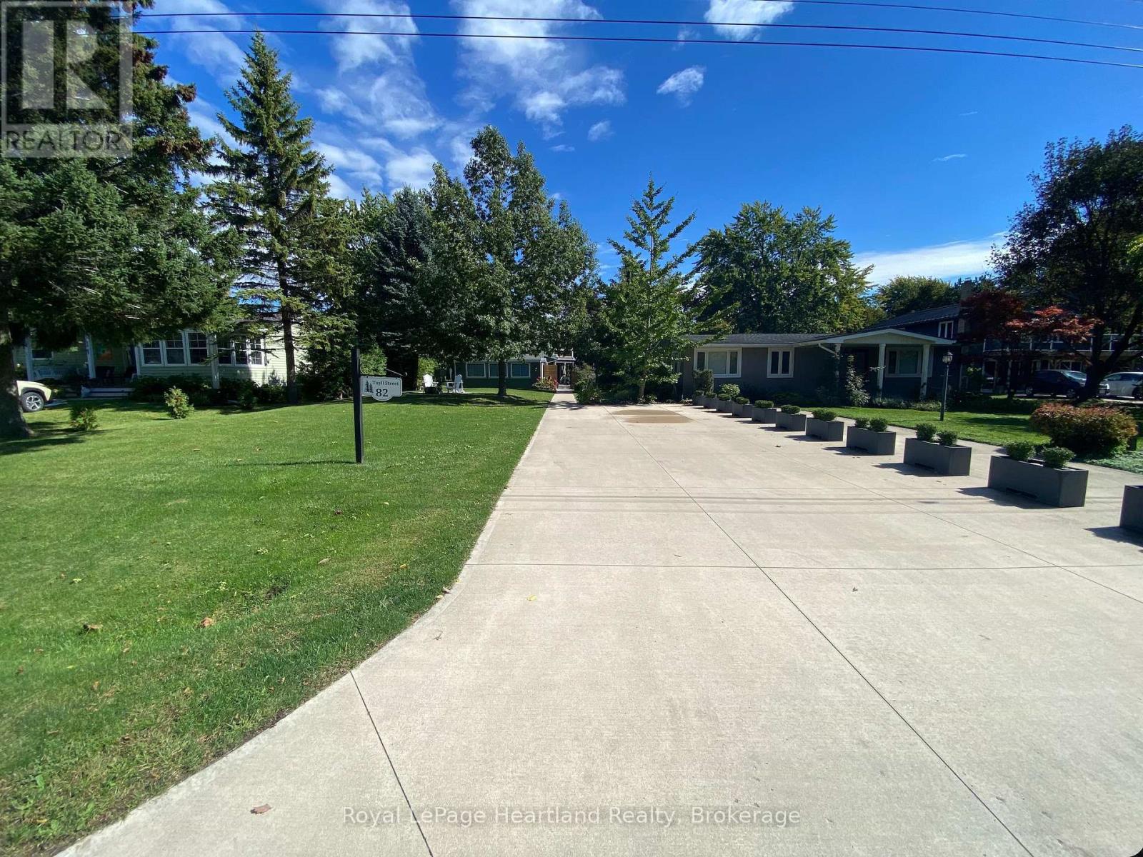 82 Tuyll Street — photo 2