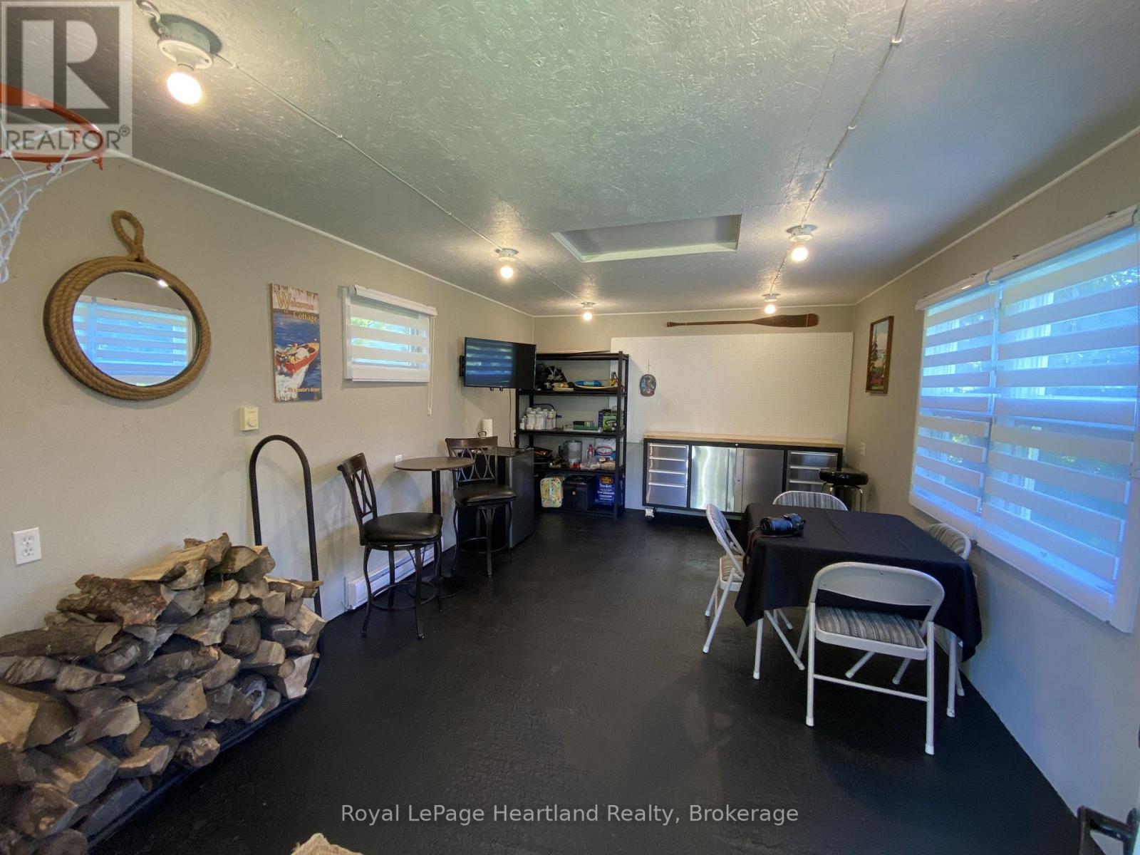 82 Tuyll Street — photo 47