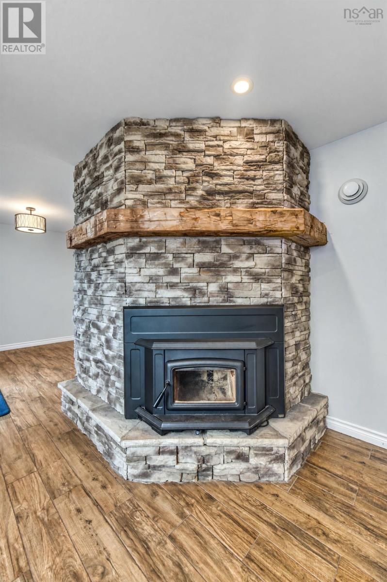 284 Beeches Road - 43