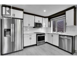 4304 44 Avenue NE - photo 15