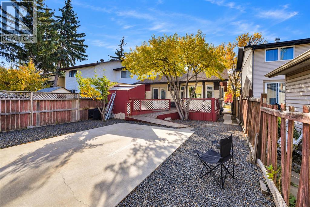 4304 44 Avenue NE - Image 40