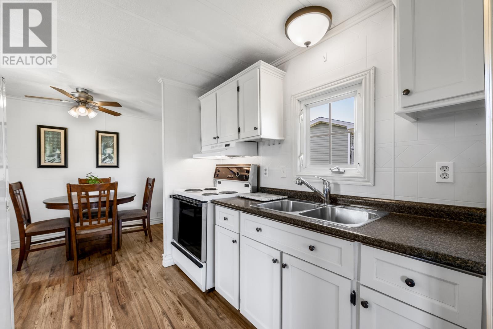 18 Meadowbrook Park Road - 14