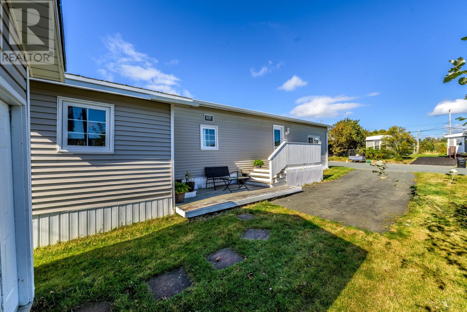 18 Meadowbrook Park Road - 24