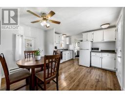 18 Meadowbrook Park Road thumbnail 11