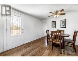 18 Meadowbrook Park Road thumbnail 12