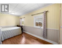 18 Meadowbrook Park Road thumbnail 17