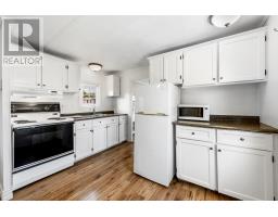 18 Meadowbrook Park Road thumbnail 8