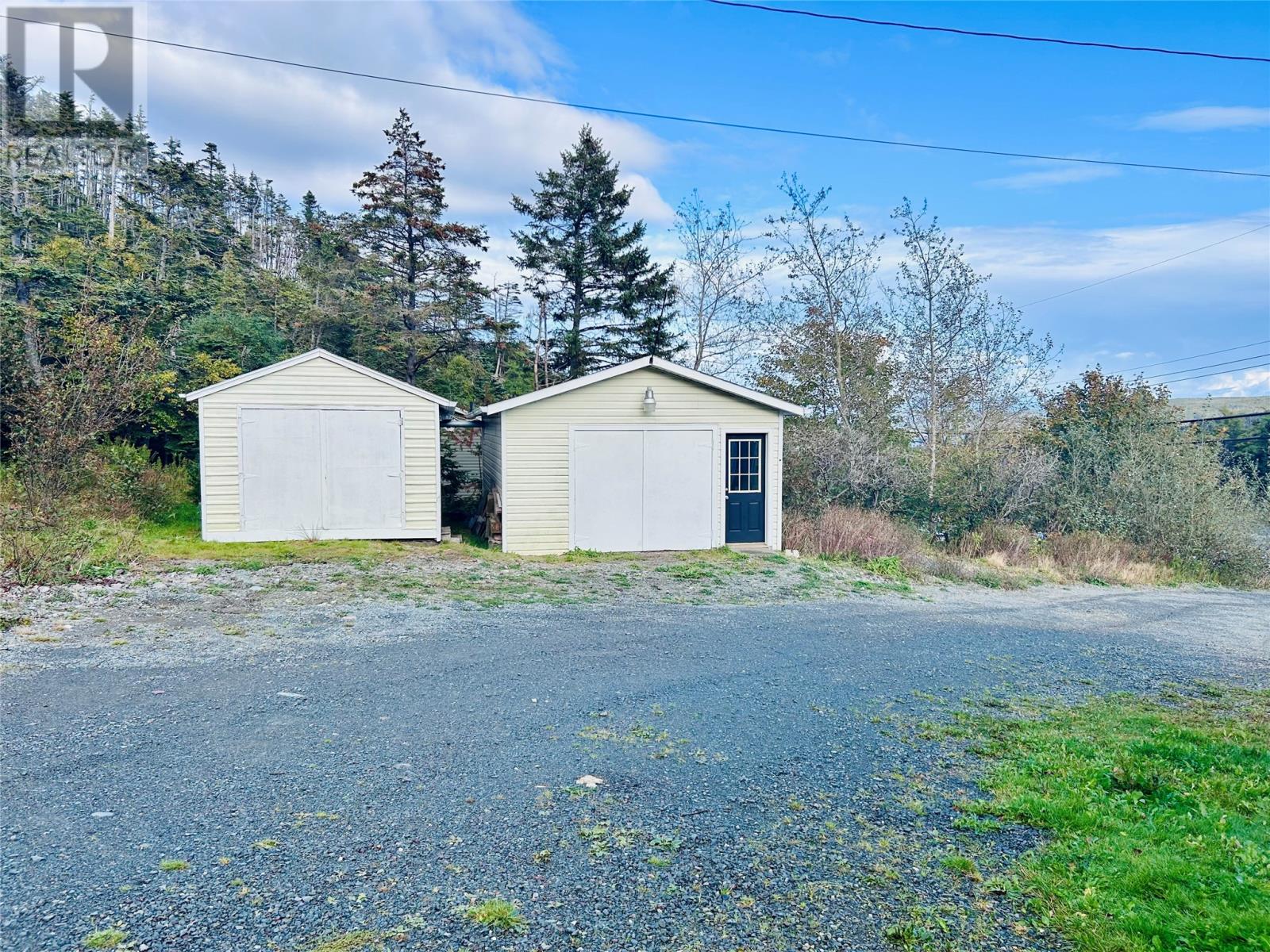 1586-1590 Main Road - 34