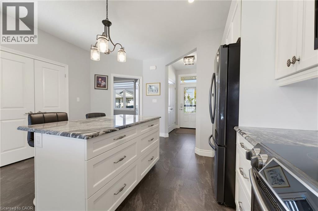 375 Mitchell Road South — photo 12