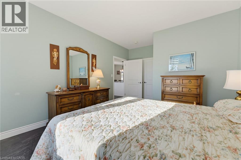 375 Mitchell Road South — photo 20