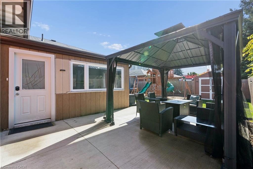 61 Fairlawn Road — photo 31