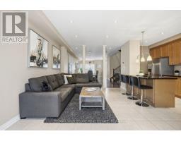 37 - 8900 Bathurst Street, Vaughan, ON L4J8A7 Photo 11