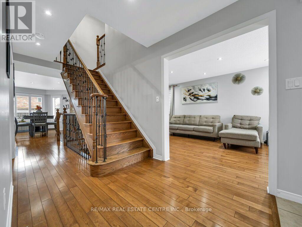 1244 Laurand Street, Innisfil, ON photo 5