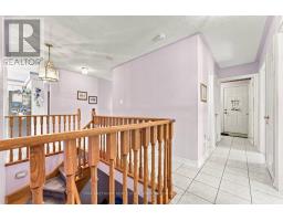 18 Deerglen Terrace, Aurora, ON L4G6Y2 Photo 19