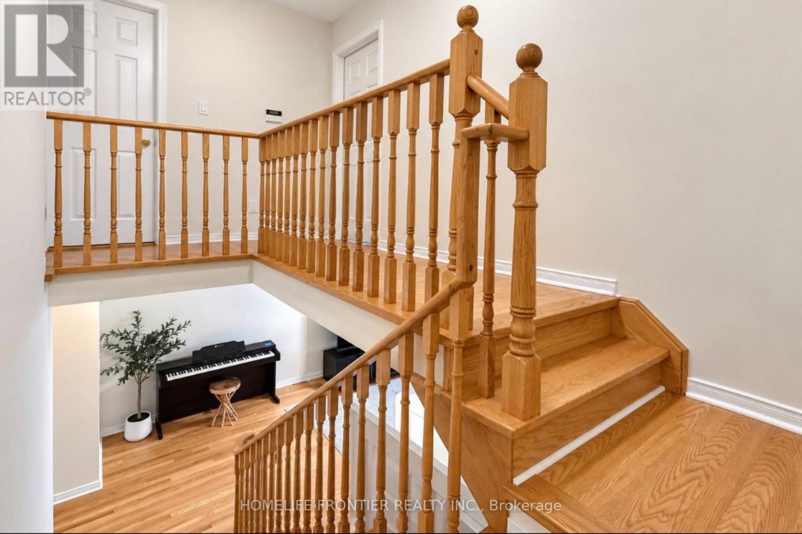 65 MAFFEY CRESCENT - 12