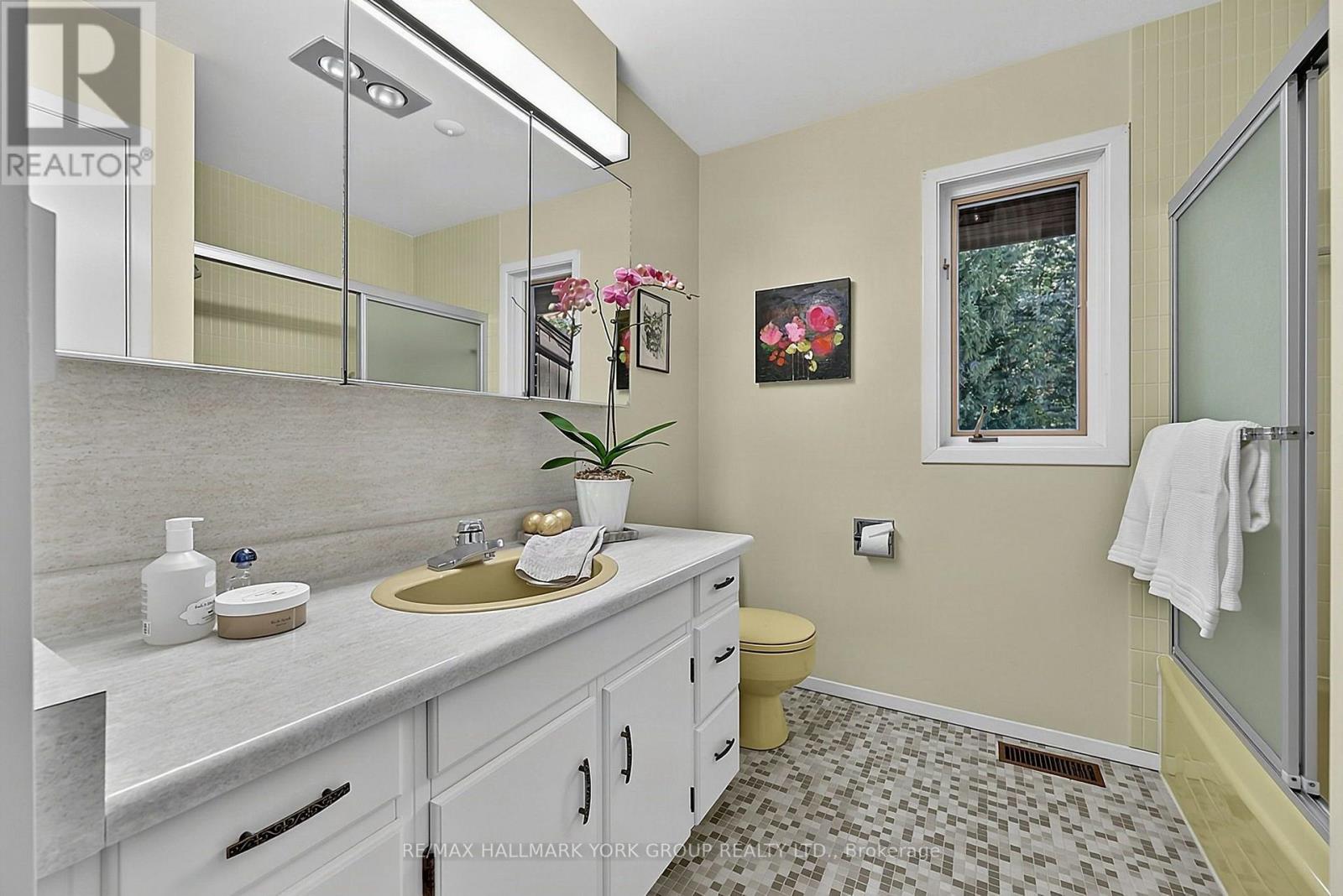 114 Kingsworth Road, King, ON photo 30
