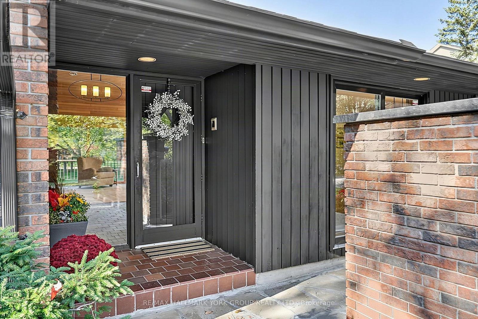 114 Kingsworth Road, King, ON photo 7