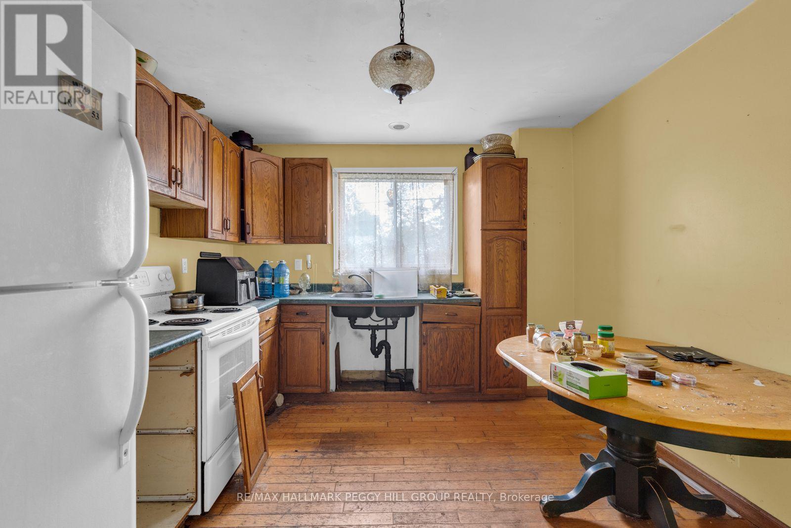 3340 HAWKINS DRIVE - 6