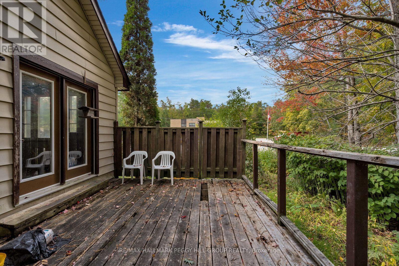 3340 HAWKINS DRIVE - 9