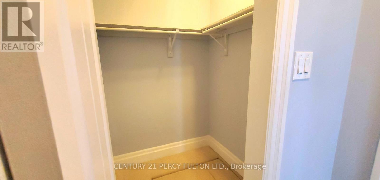 31 GREENWAY DRIVE - 15
