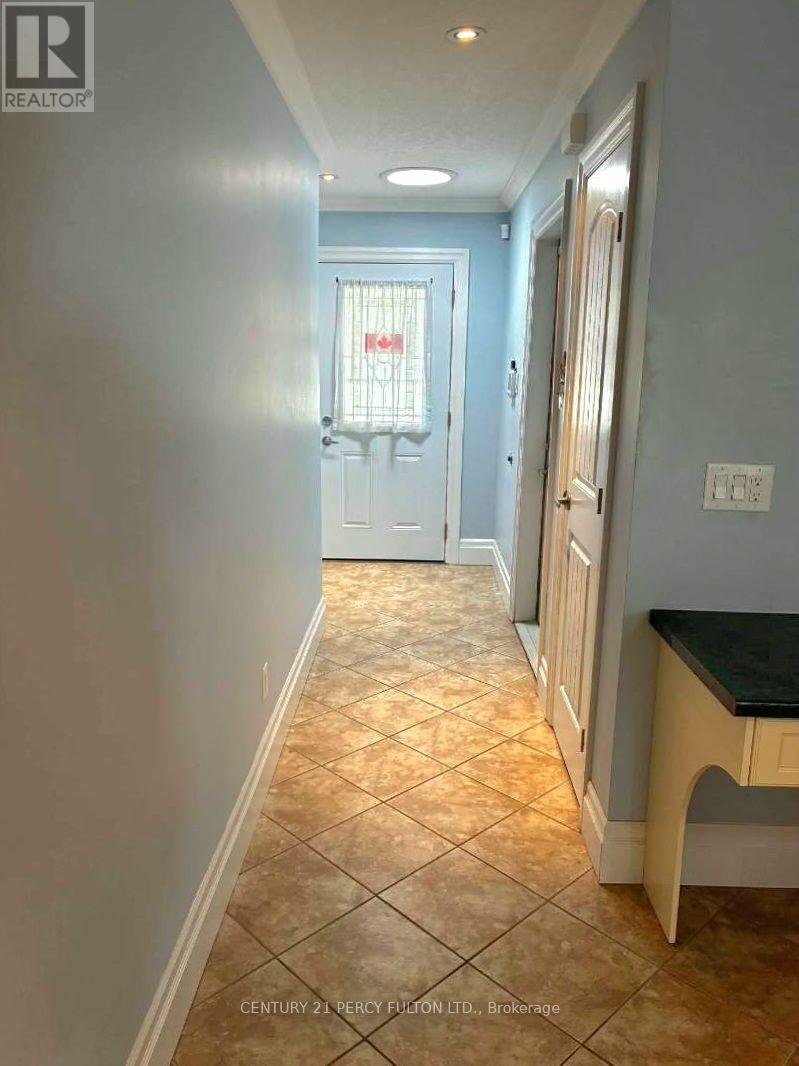 31 GREENWAY DRIVE - 3