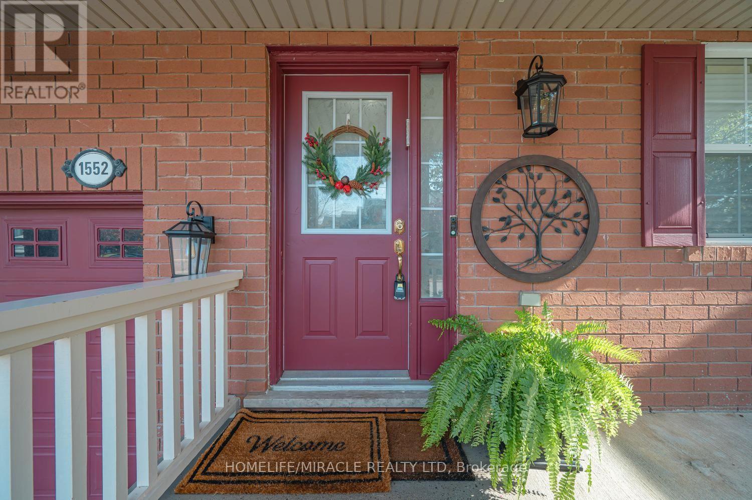 1552 HARWOOD DRIVE - 6