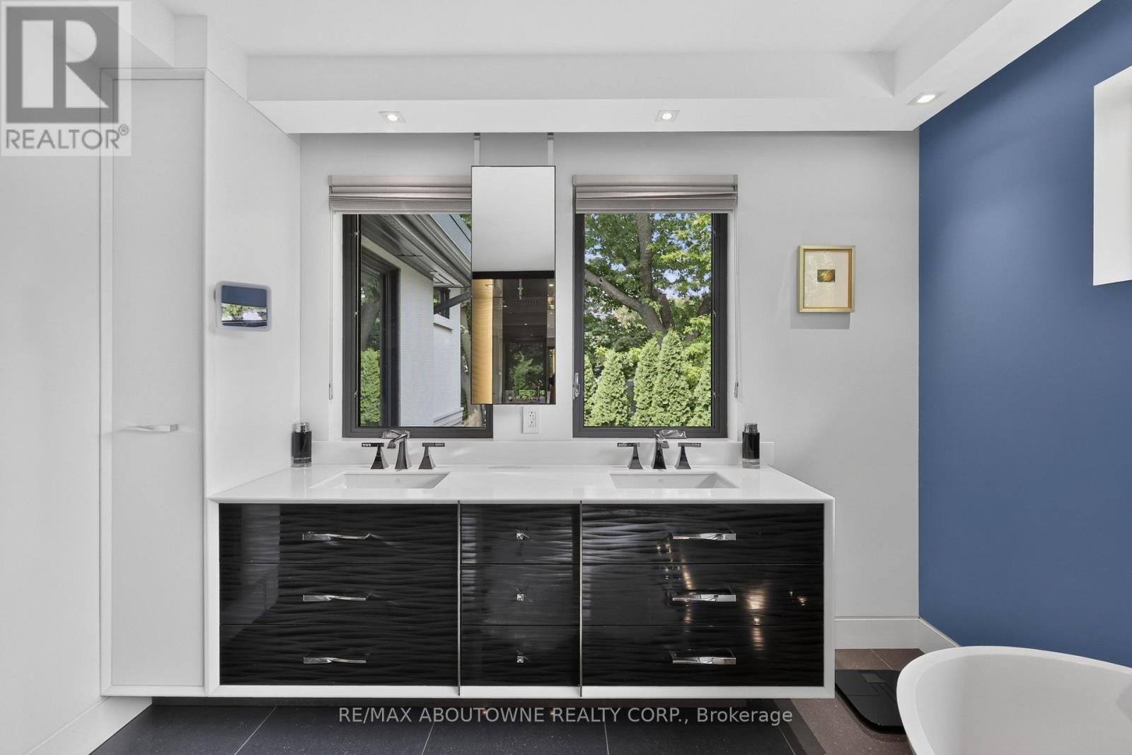 2108 PORTWAY AVENUE - 29