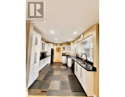 75 Walwyn Avenue, Toronto, ON M9N3H9 Photo 10