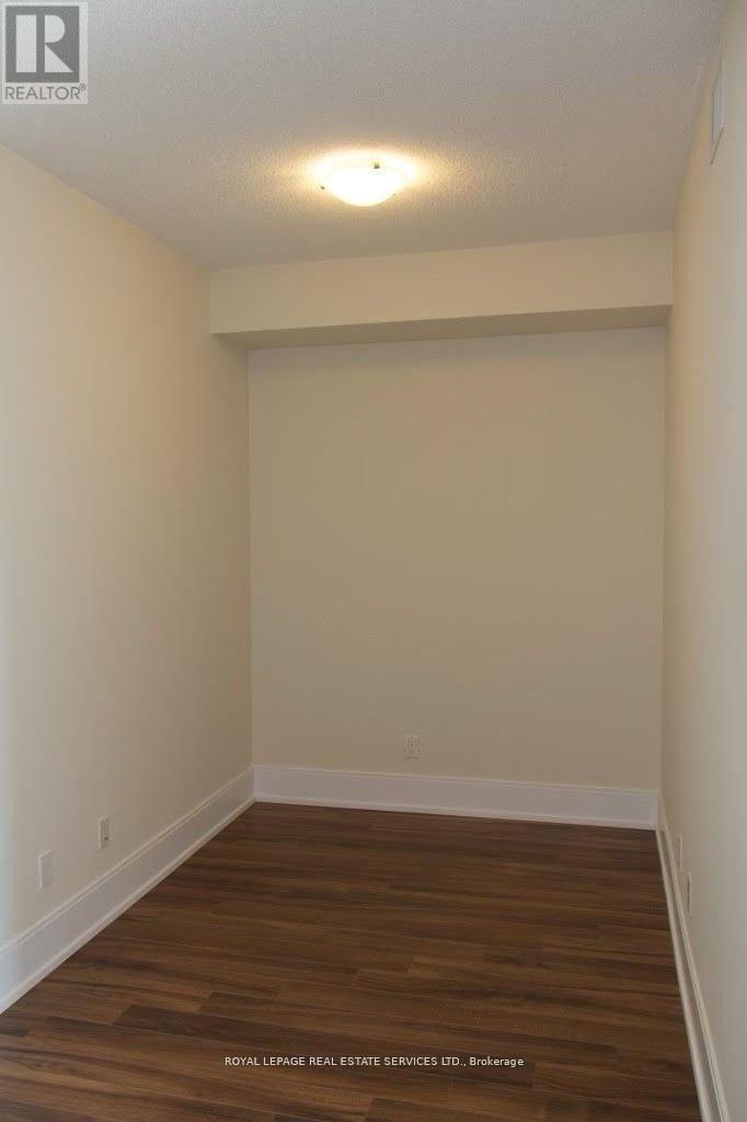 15 Viking Lane — photo 8
