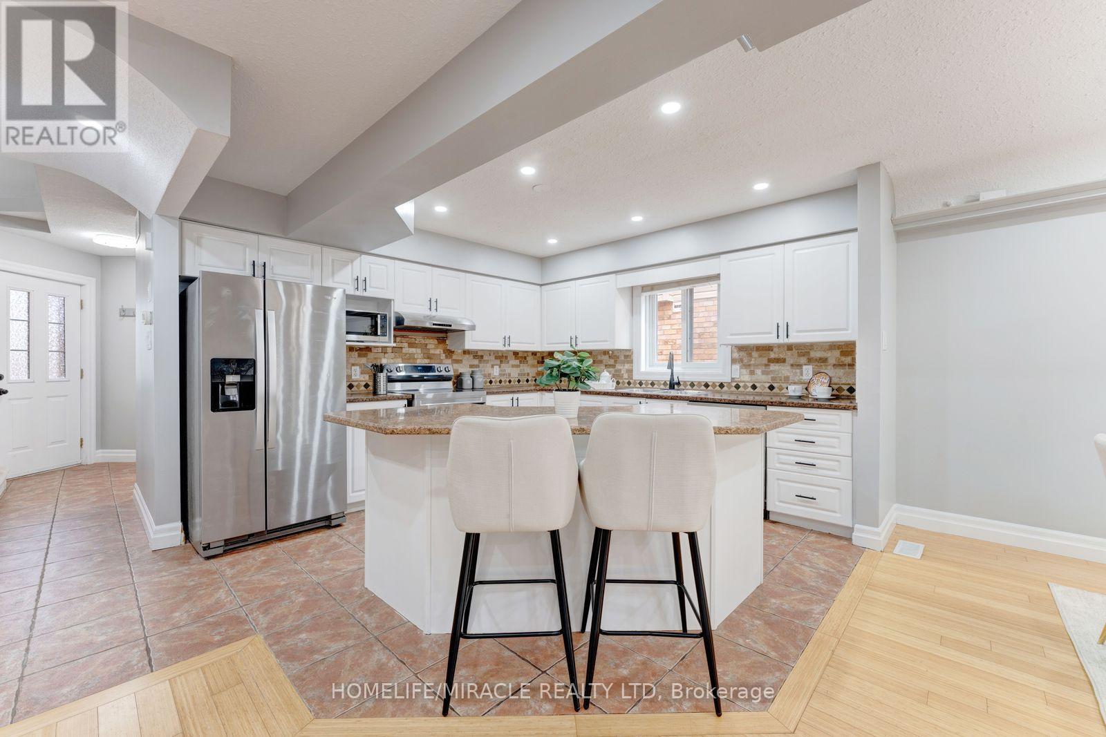 133 Steepleridge Street, Kitchener, ON photo 16