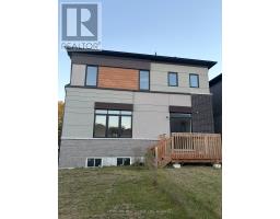 Laundry room - 28 Mckernan Avenue, Brantford, ON N3V0C2 Photo 7