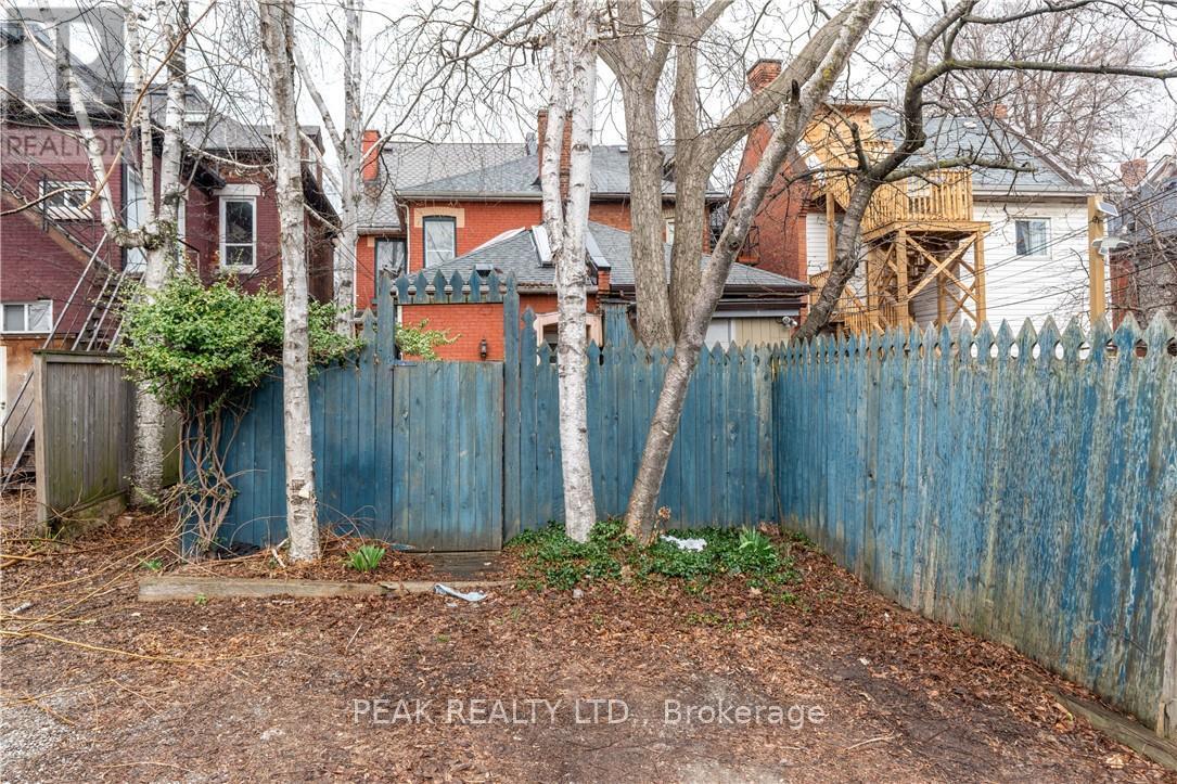 127 East Avenue South, Hamilton, ON photo 33