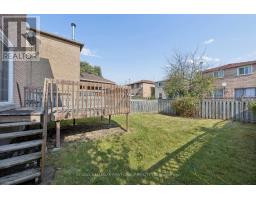 1870 Larksmere Court, Pickering, ON L1V6E3 Photo 38