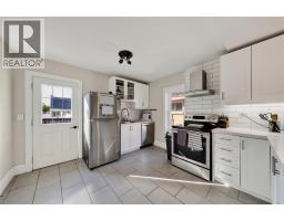 109 Sutton Street, Sarnia, ON N7T3S4 Photo 10