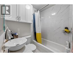109 Sutton Street, Sarnia, ON N7T3S4 Photo 13