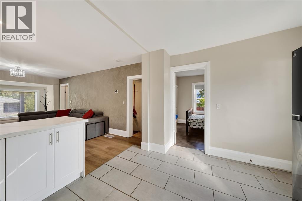 109 Sutton Street — photo 8