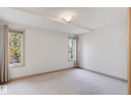 7716 112 St Nw, Edmonton, AB T6G1J8 Photo 28