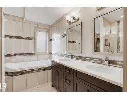 7716 112 St Nw, Edmonton, AB T6G1J8 Photo 31