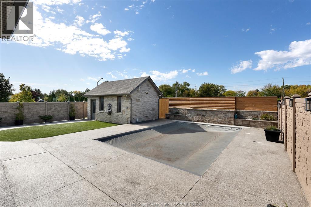 3953 ZANZIBAR CRESCENT - 12