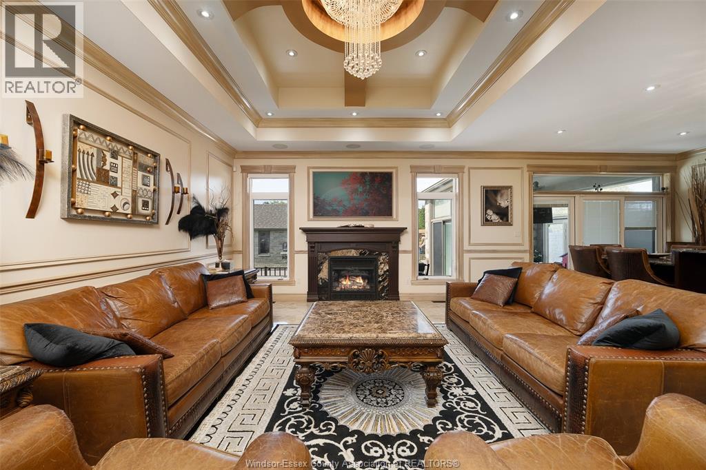 3953 ZANZIBAR CRESCENT - 20