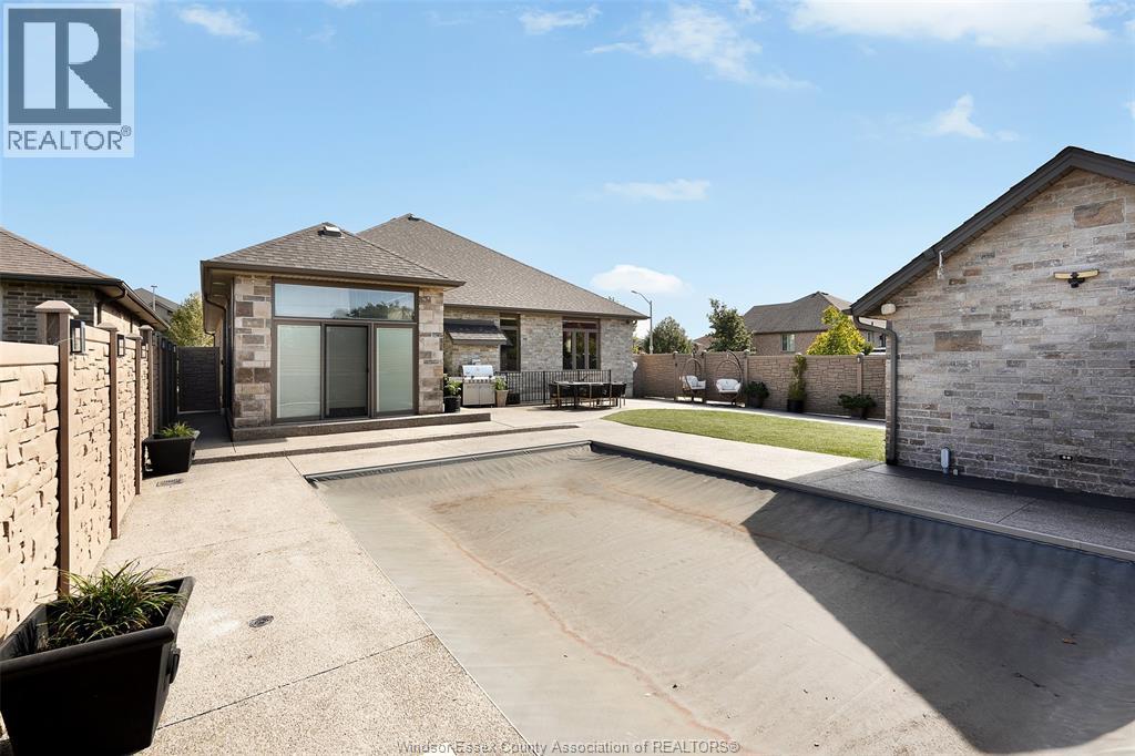 3953 ZANZIBAR CRESCENT, Windsor — photo 11