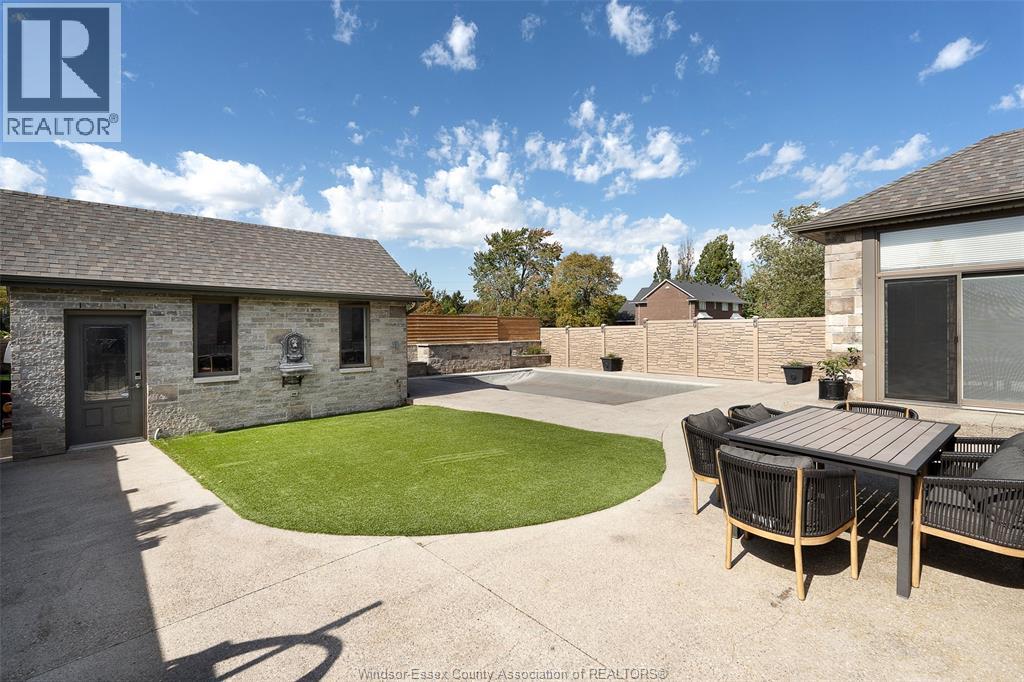 3953 ZANZIBAR CRESCENT - 14