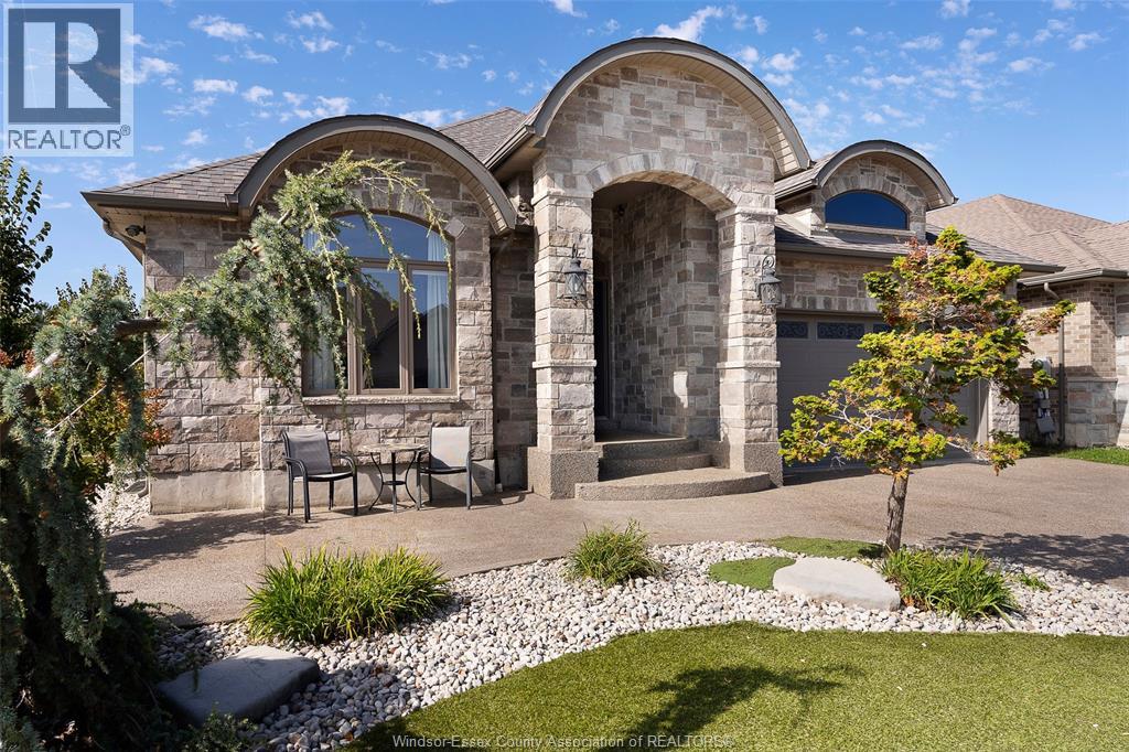 3953 ZANZIBAR CRESCENT - 3