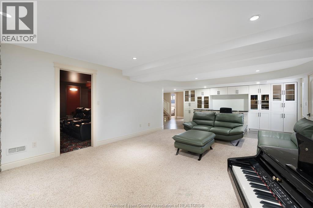 3953 ZANZIBAR CRESCENT - 45