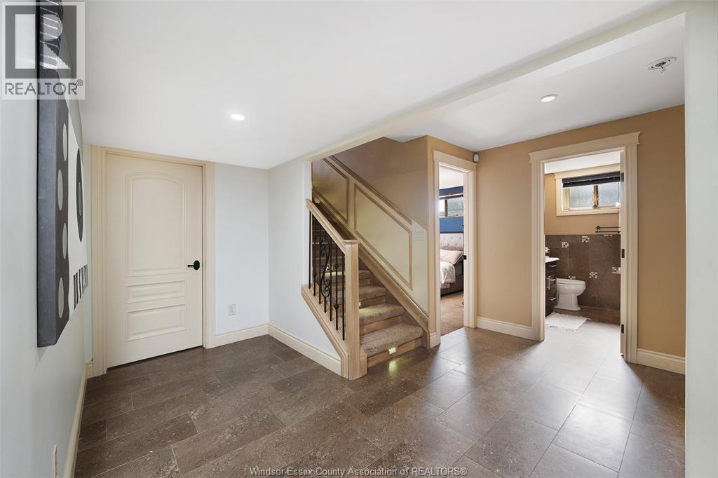3953 ZANZIBAR CRESCENT - 42